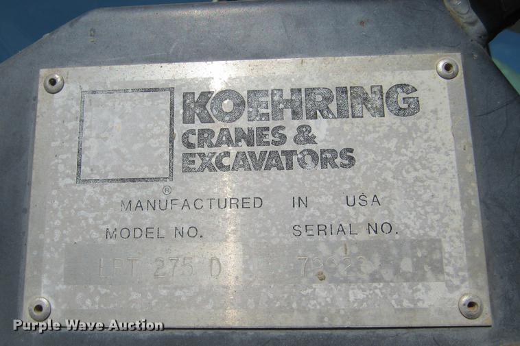 image for item DE0181 1990 Lorain LRT275D crane