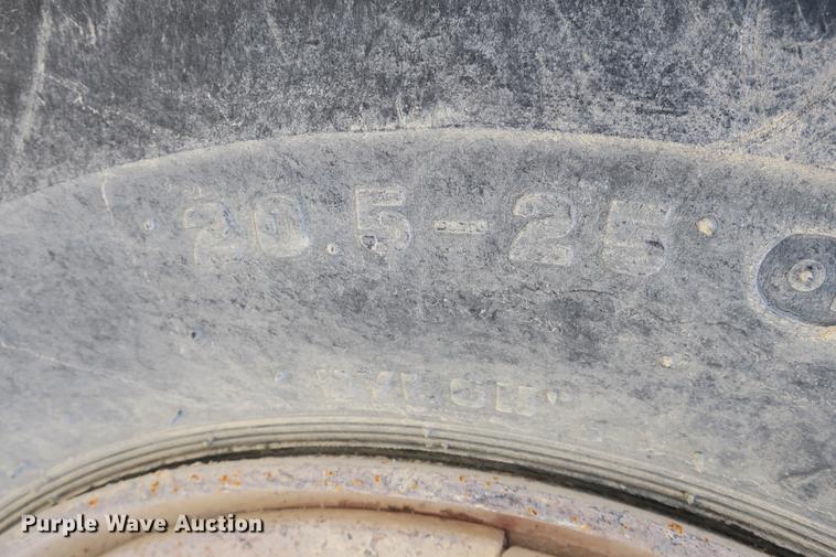 image for item DE3778 1979 Caterpillar 950 wheel loader