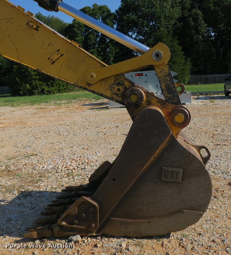 image for item DE3784 2009 Caterpillar 329D L excavator