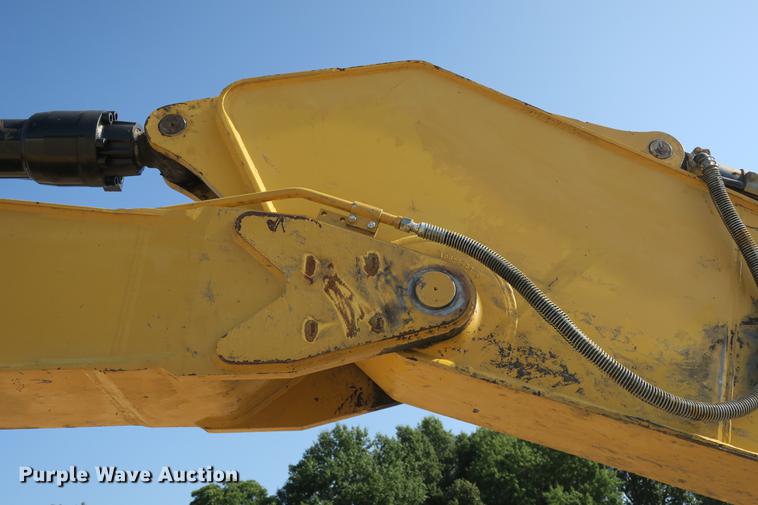 image for item DE3784 2009 Caterpillar 329D L excavator