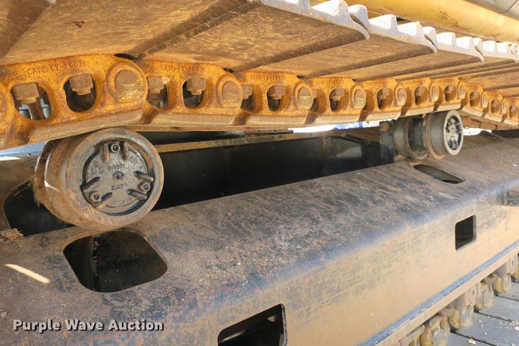 image for item DE3784 2009 Caterpillar 329D L excavator