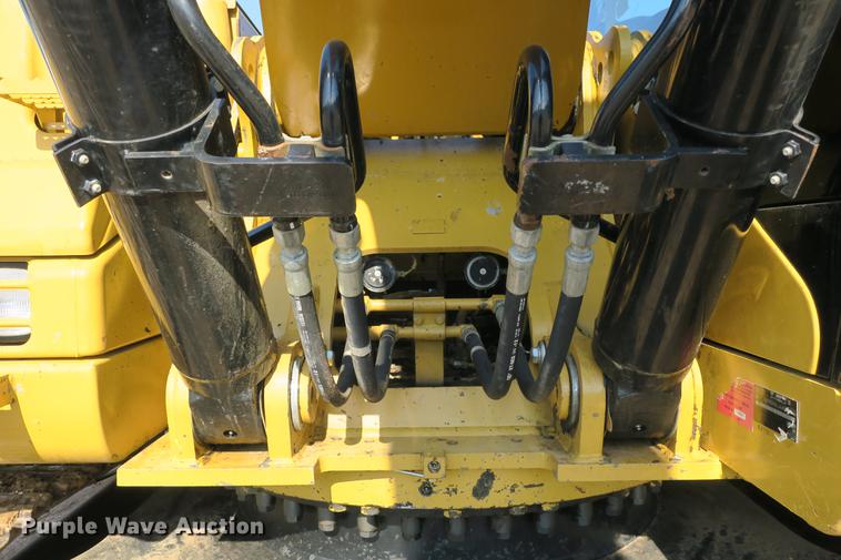 image for item DE3784 2009 Caterpillar 329D L excavator