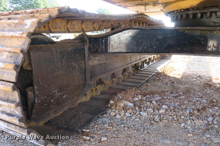 image for item DE3784 2009 Caterpillar 329D L excavator