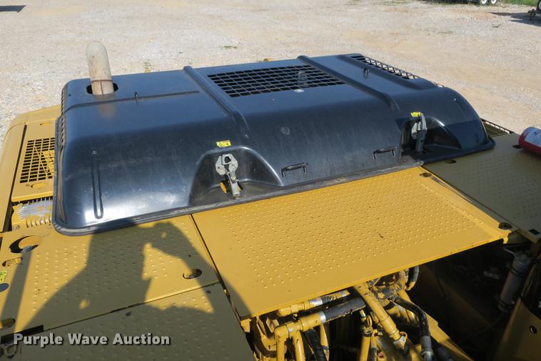 image for item DE3784 2009 Caterpillar 329D L excavator