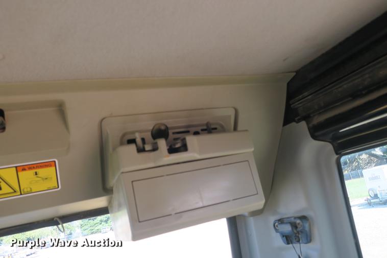 image for item DE3784 2009 Caterpillar 329D L excavator