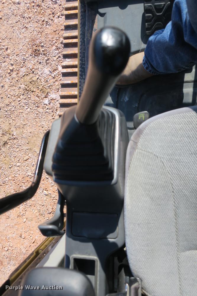 image for item DE3784 2009 Caterpillar 329D L excavator