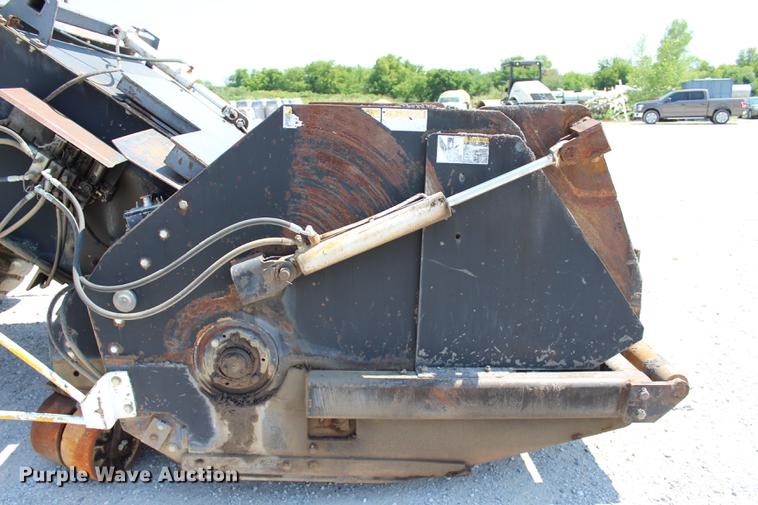 image for item DE3834 1995 Roadtec SB2500 Shuttle Buggy material transfer vehicle