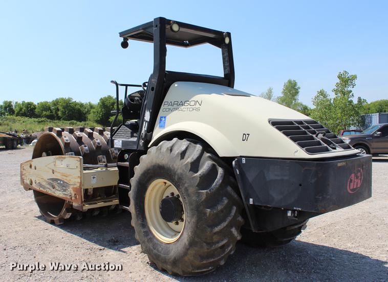 image for item DE3835 2005 Ingersoll Rand SD105F-TF single drum roller