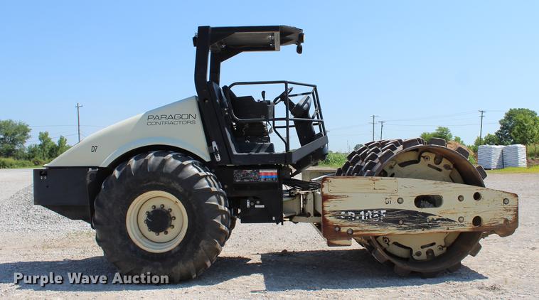 image for item DE3835 2005 Ingersoll Rand SD105F-TF single drum roller