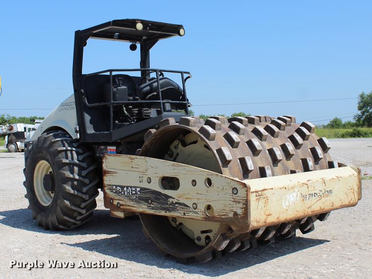 image for item DE3835 2005 Ingersoll Rand SD105F-TF single drum roller