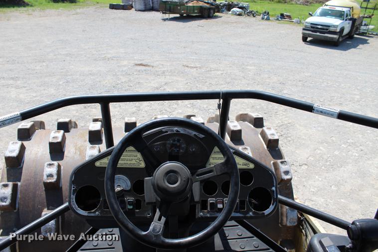 image for item DE3835 2005 Ingersoll Rand SD105F-TF single drum roller