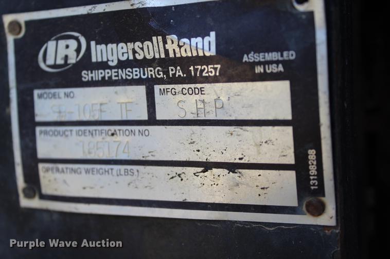 image for item DE3835 2005 Ingersoll Rand SD105F-TF single drum roller