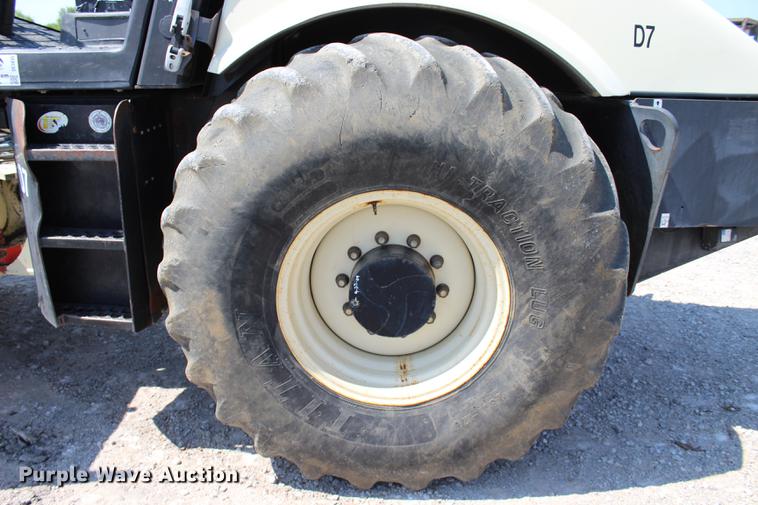 image for item DE3835 2005 Ingersoll Rand SD105F-TF single drum roller