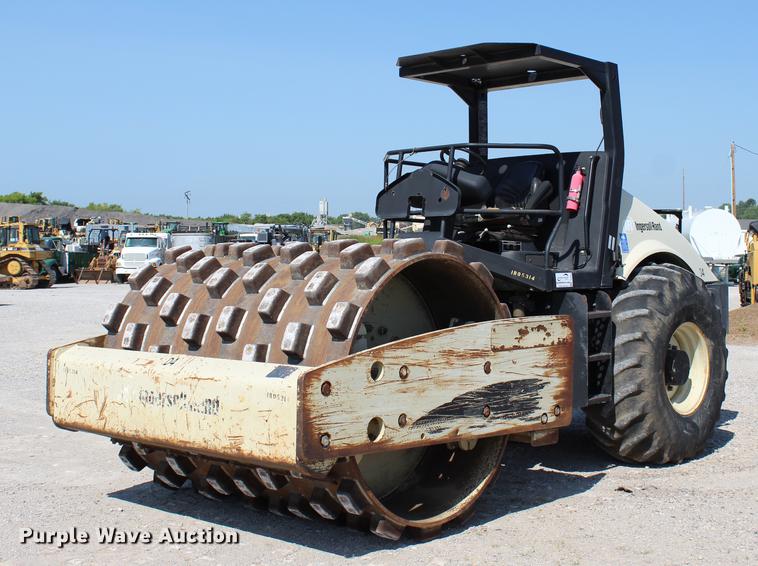 image for item DE3836 2005 Ingersoll Rand SD105F-TF single drum roller