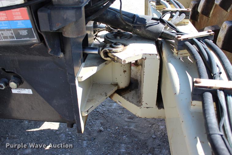 image for item DE3836 2005 Ingersoll Rand SD105F-TF single drum roller