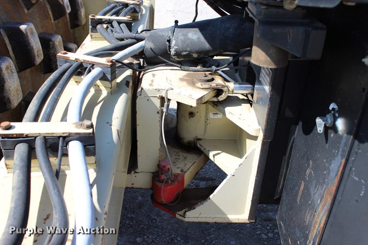 image for item DE3836 2005 Ingersoll Rand SD105F-TF single drum roller