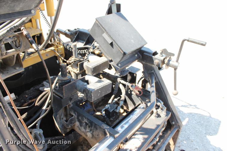 image for item DE3838 2010 Caterpillar AP1055D paver