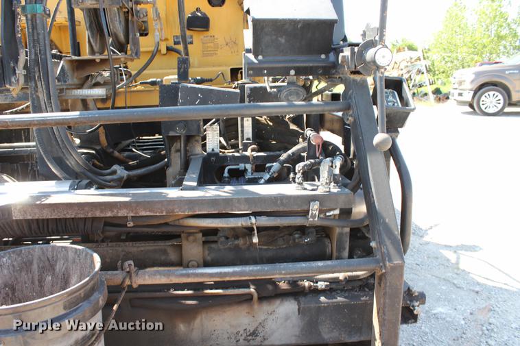 image for item DE3838 2010 Caterpillar AP1055D paver