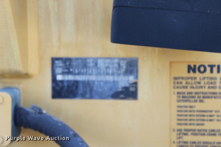 image for item DE3838 2010 Caterpillar AP1055D paver