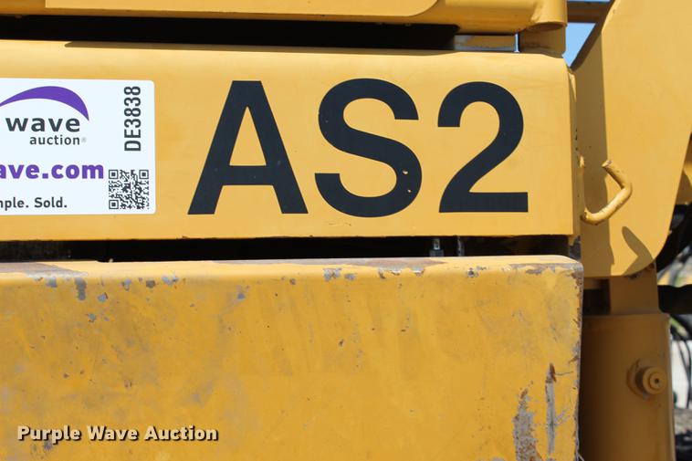 image for item DE3838 2010 Caterpillar AP1055D paver