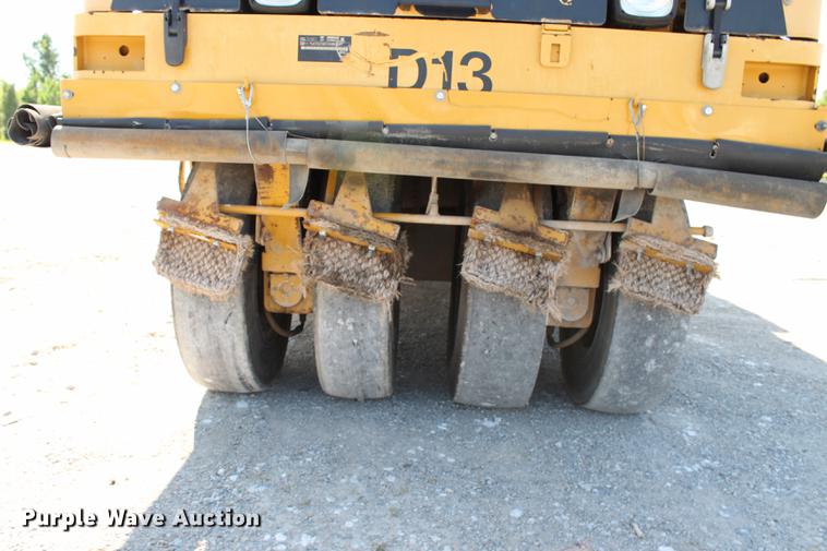 image for item DE3839 2010 Caterpillar PS150C pneumatic roller