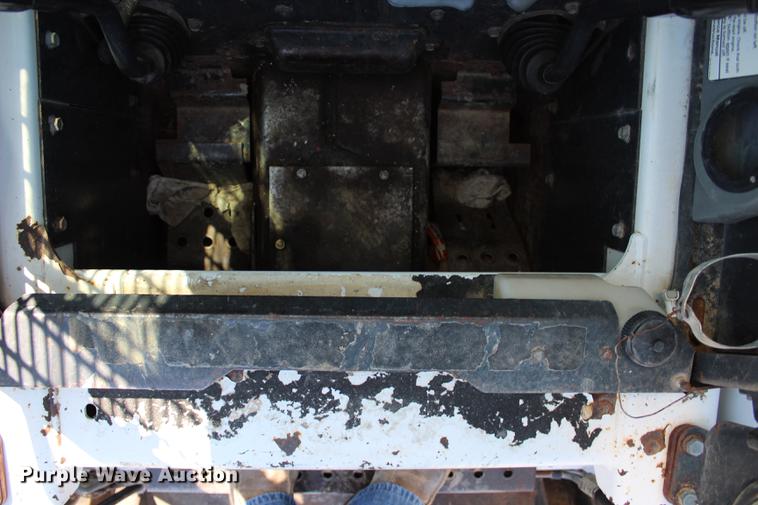 image for item DE3840 1999 Bobcat 873 skid steer