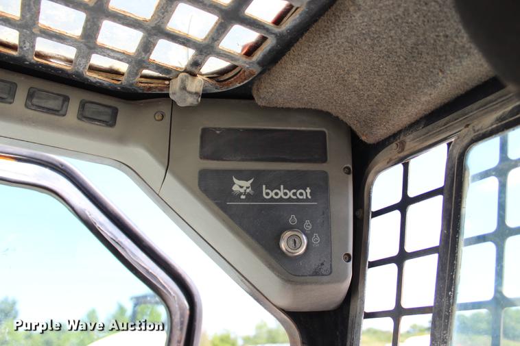 image for item DE3840 1999 Bobcat 873 skid steer