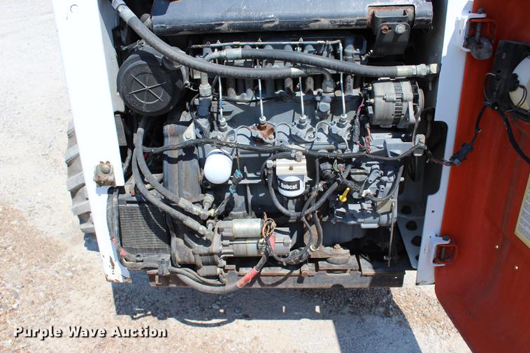 image for item DE3840 1999 Bobcat 873 skid steer
