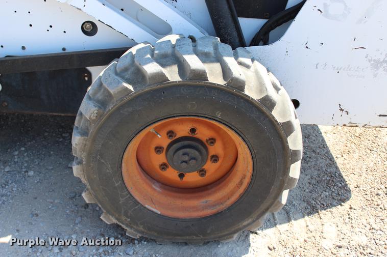 image for item DE3840 1999 Bobcat 873 skid steer
