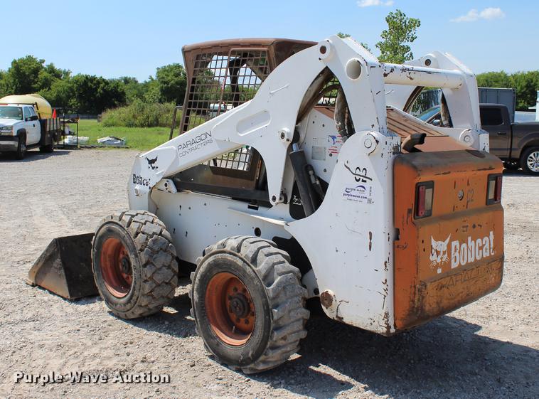 image for item DE3844 2002 Bobcat S250 skid steer