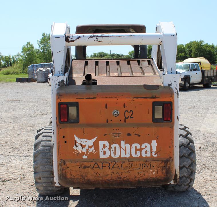 image for item DE3844 2002 Bobcat S250 skid steer