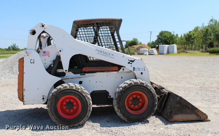 image for item DE3844 2002 Bobcat S250 skid steer