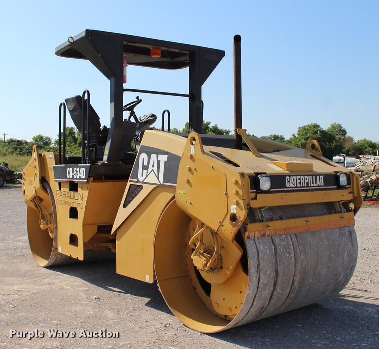 image for item DE3846 2006 Caterpillar CB-534D double drum roller
