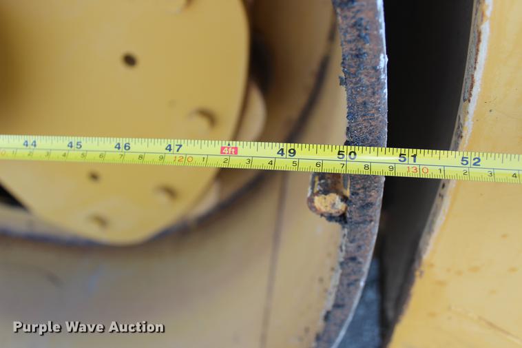 image for item DE3846 2006 Caterpillar CB-534D double drum roller