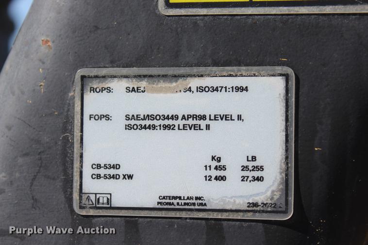 image for item DE3846 2006 Caterpillar CB-534D double drum roller