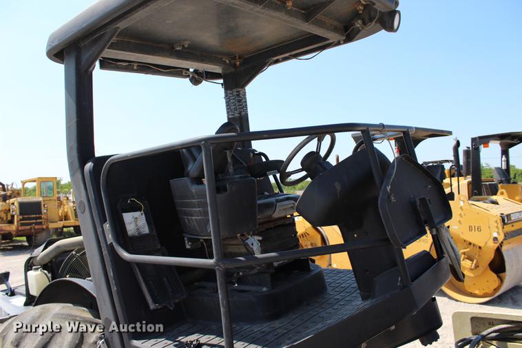 image for item DE3850 2005 Ingersoll Rand SD105F-TF single drum roller