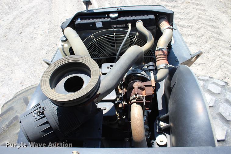 image for item DE3850 2005 Ingersoll Rand SD105F-TF single drum roller