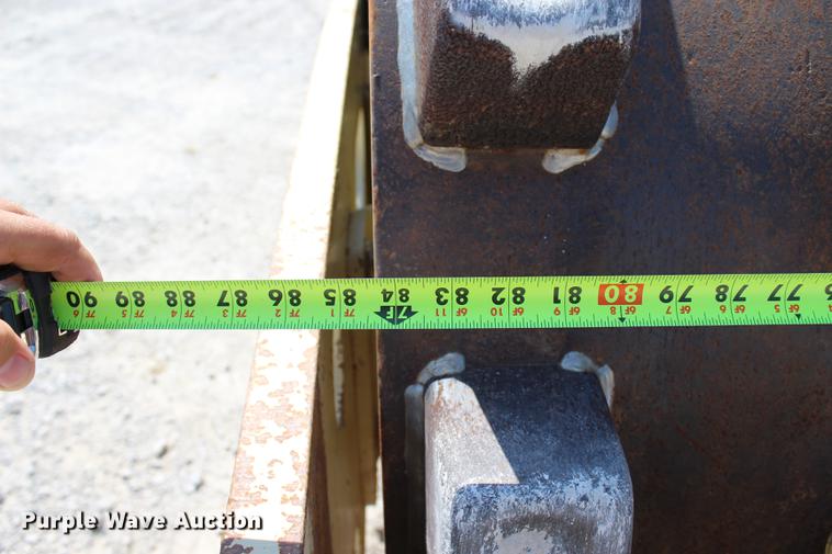 image for item DE3850 2005 Ingersoll Rand SD105F-TF single drum roller