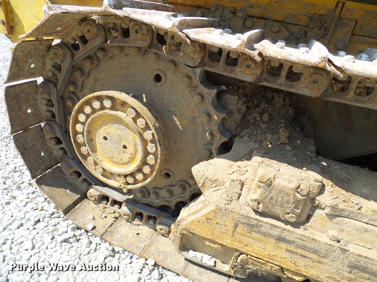 image for item DE5102 Komatsu D66S track loader