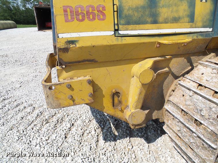 image for item DE5102 Komatsu D66S track loader