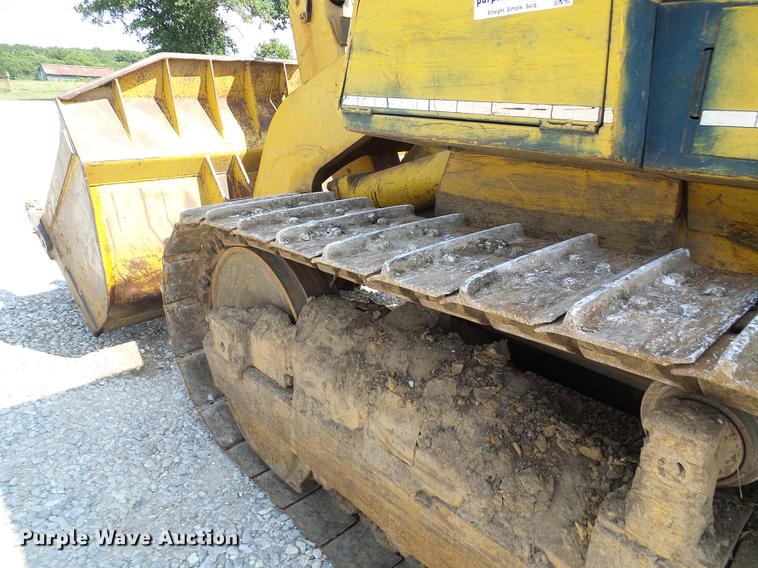 image for item DE5102 Komatsu D66S track loader
