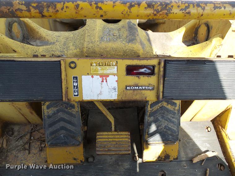 image for item DE5102 Komatsu D66S track loader