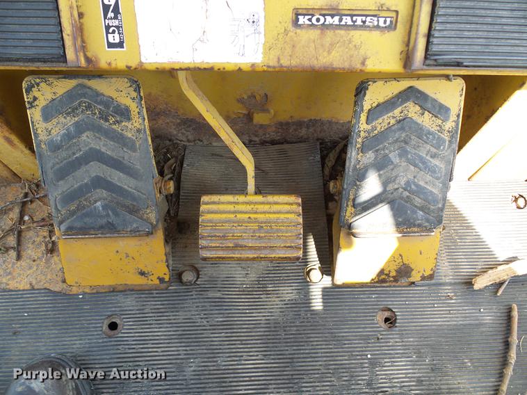 image for item DE5102 Komatsu D66S track loader