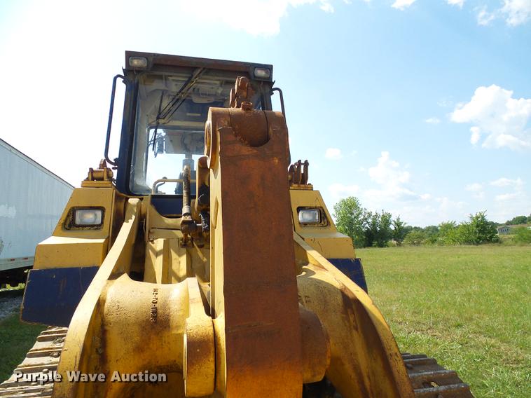 image for item DE5103 Komatsu D66S-1 track loader
