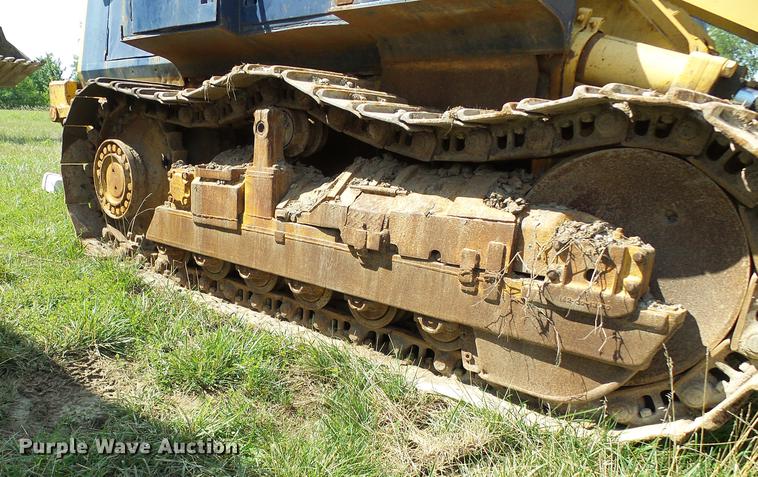 image for item DE5103 Komatsu D66S-1 track loader