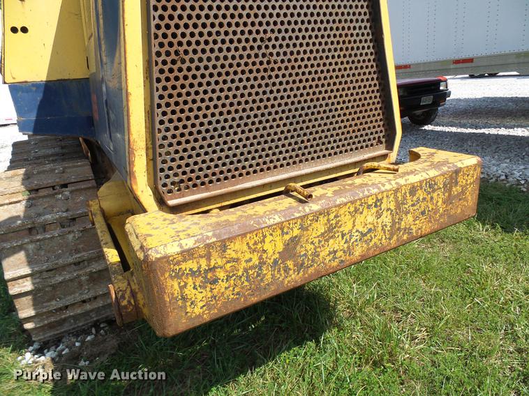 image for item DE5103 Komatsu D66S-1 track loader