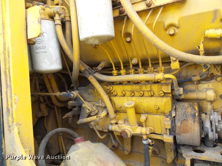 image for item DE5103 Komatsu D66S-1 track loader