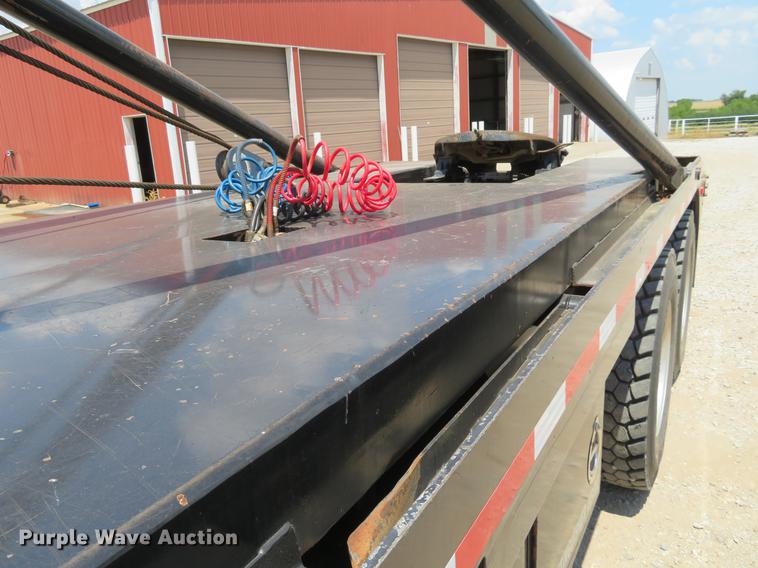 image for item DE6341 2011 Kenworth T800 gin pole semi truck