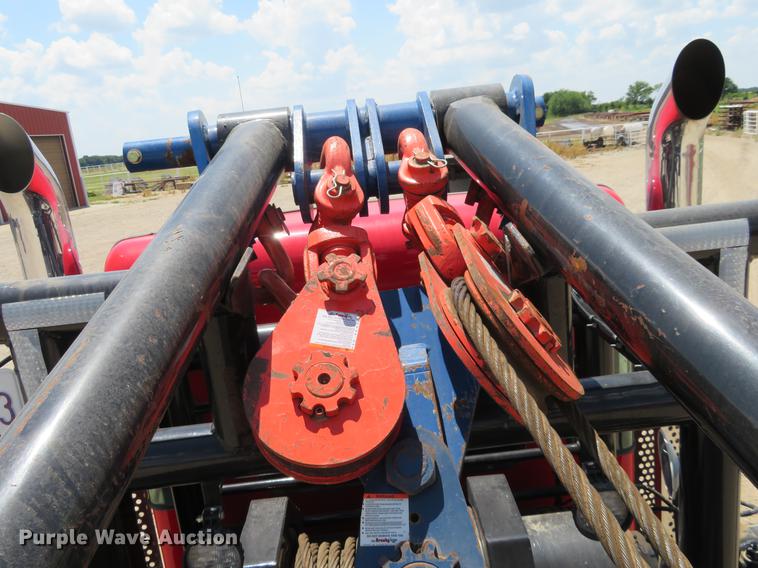 image for item DE6341 2011 Kenworth T800 gin pole semi truck