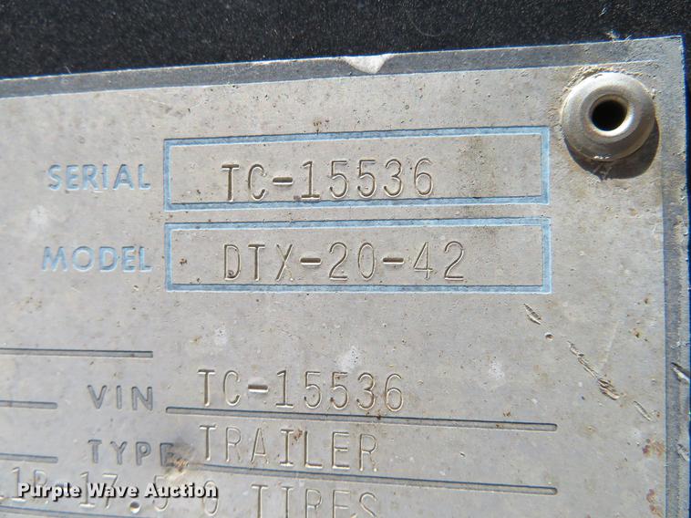 image for item DE6342 1980 Transcraft DTX-20-42 drop deck trailer